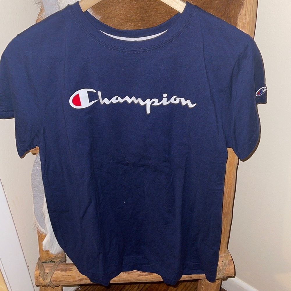 Champion T-shirt